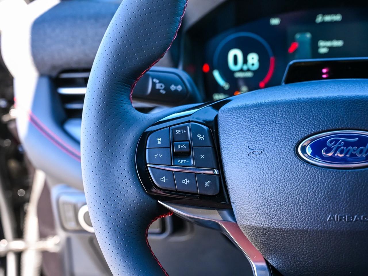2027 Ford Explorer ST-Line Photo