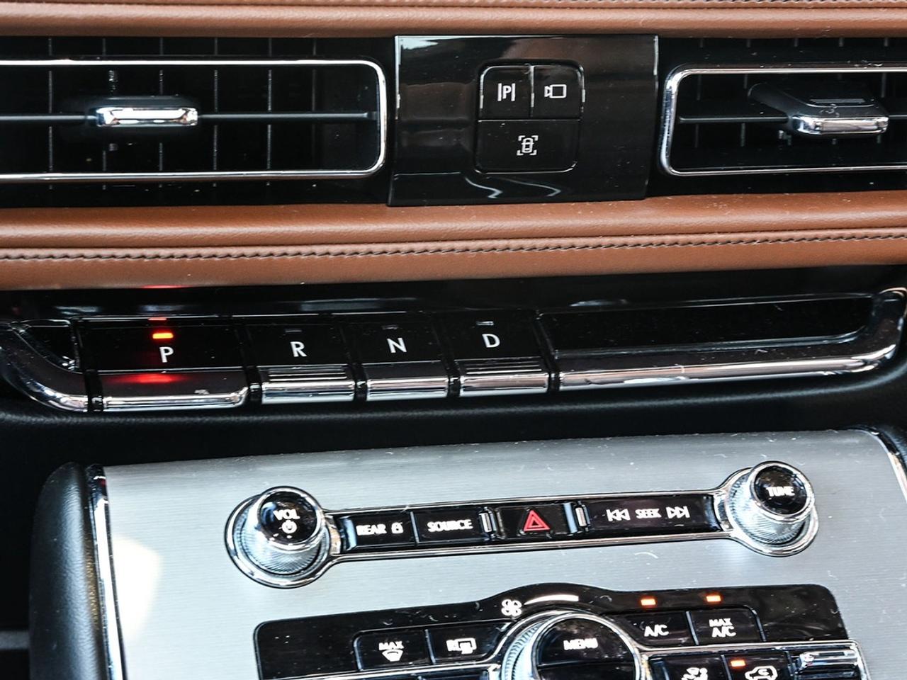 2021 Lincoln Aviator Reserve Photo