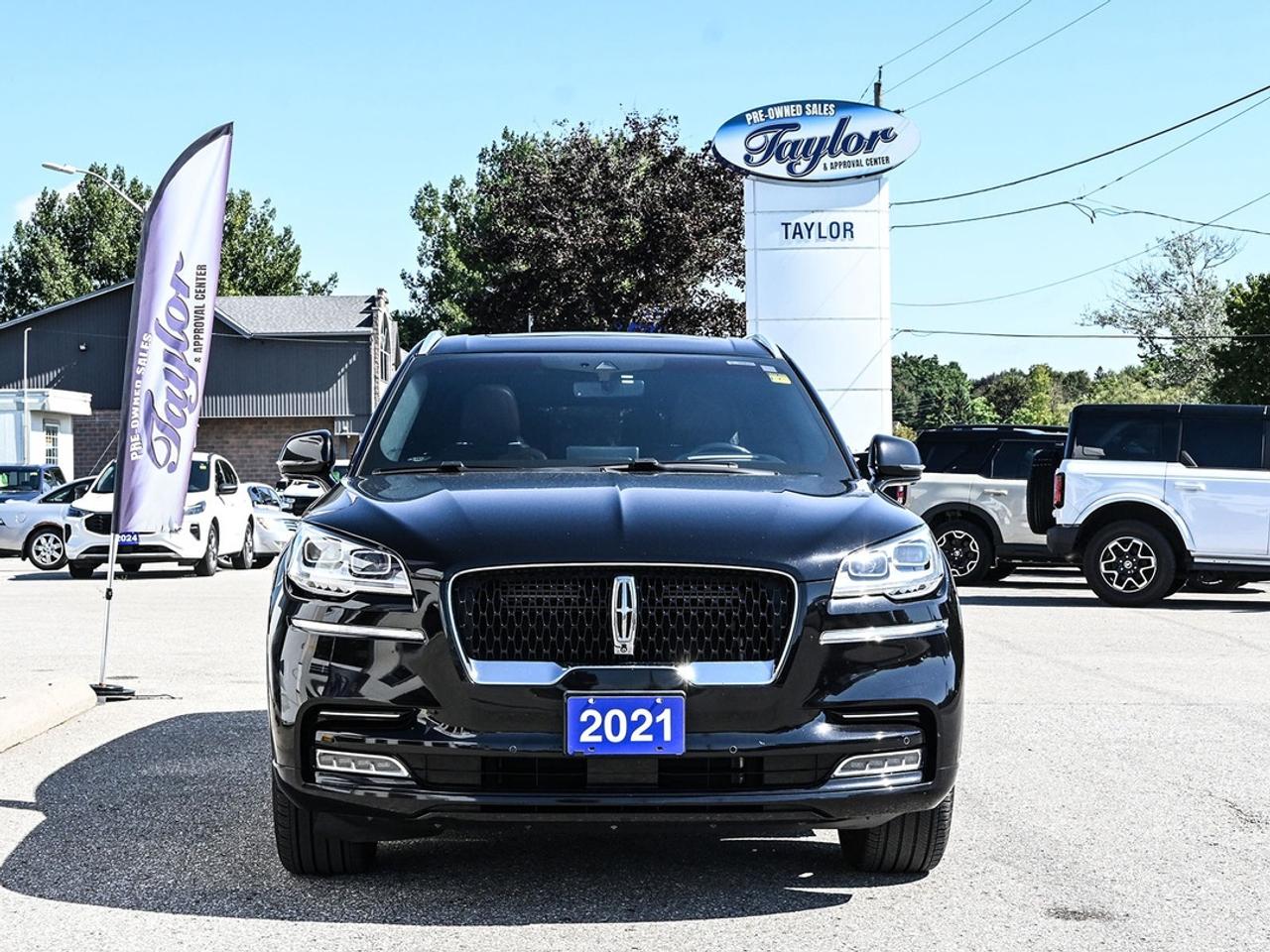 2021 Lincoln Aviator Reserve Photo