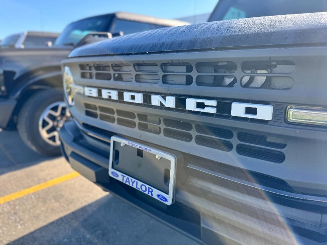 2025 Ford Bronco Base Photo