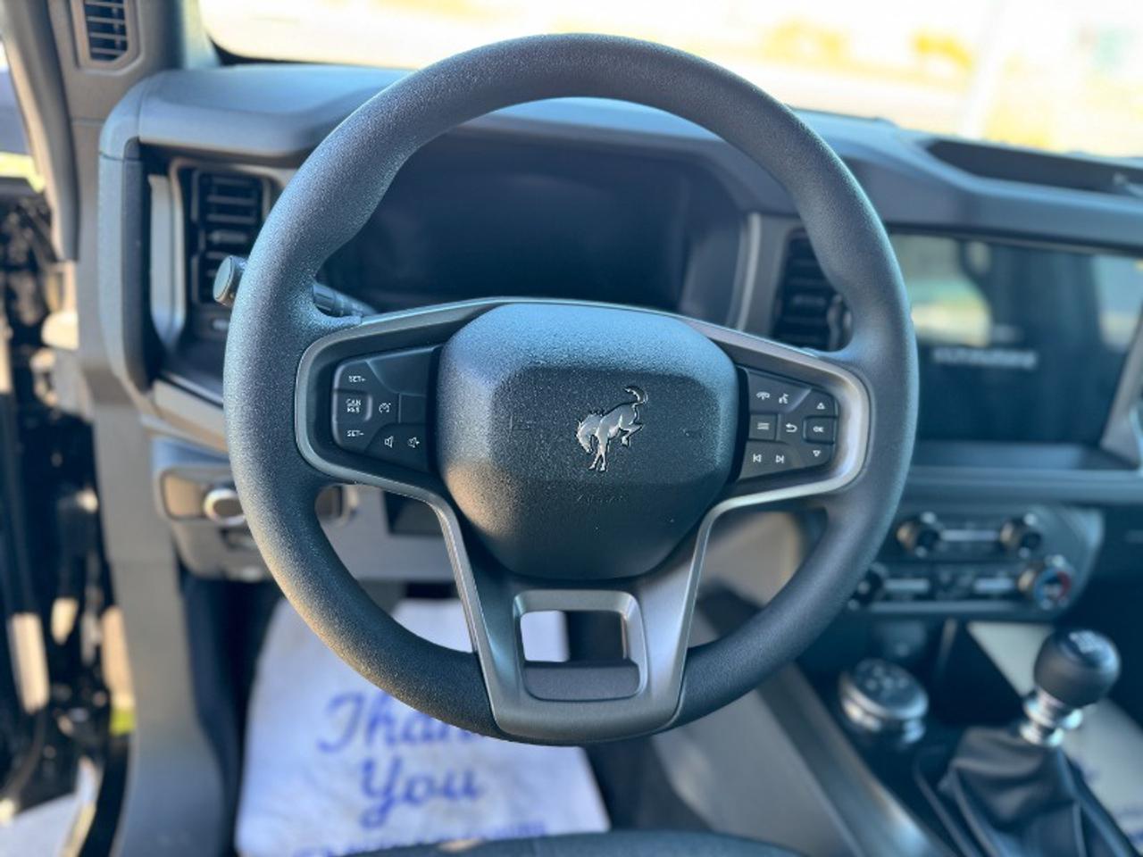 2025 Ford Bronco Base Photo