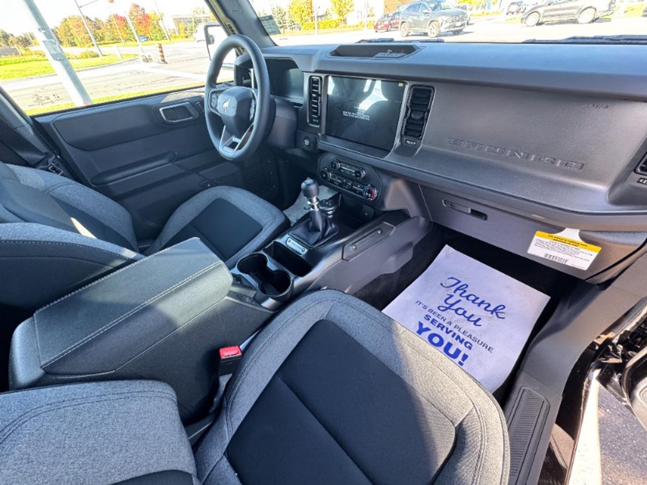 2025 Ford Bronco Base Photo