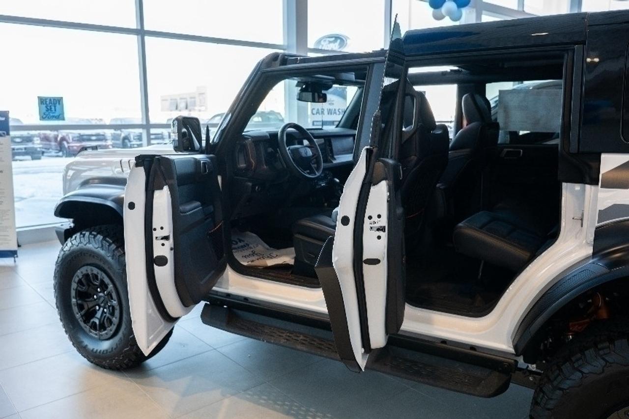 2025 Ford Bronco Raptor Photo
