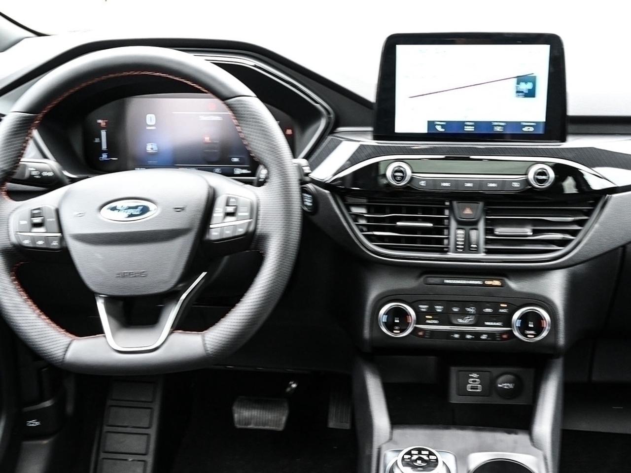 2025 Ford Escape ST-Line Photo