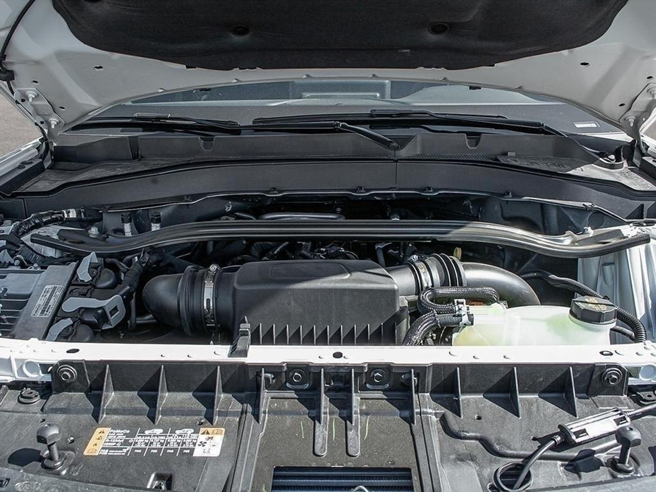 2025 Ford Explorer ST Photo