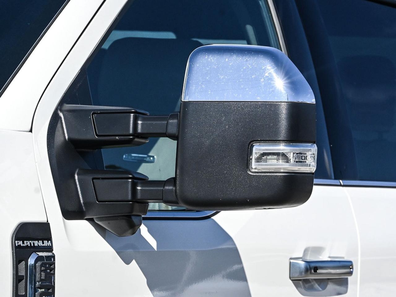 2026 Ford F-250 Super Duty SRW Platinum Photo2