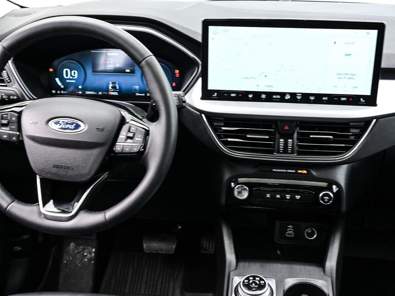 2025 Ford Escape Platinum Photo