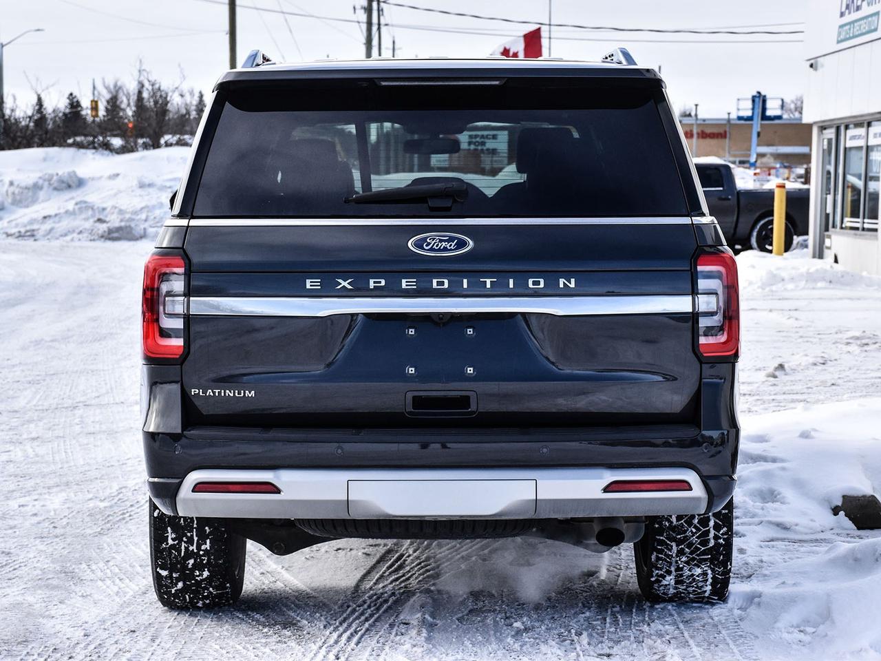 2022 Ford Expedition Platinum Photo