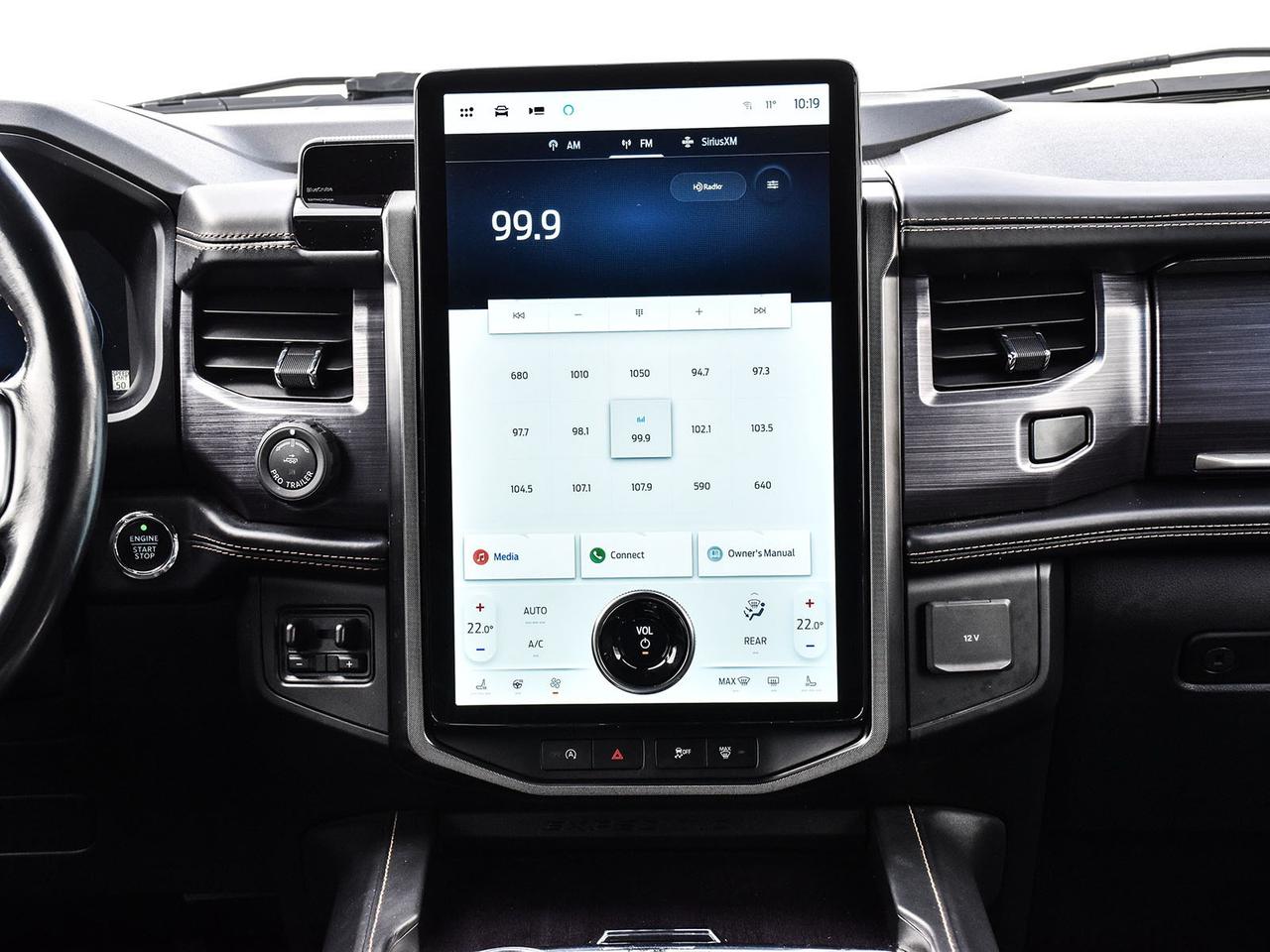 2022 Ford Expedition Platinum Photo
