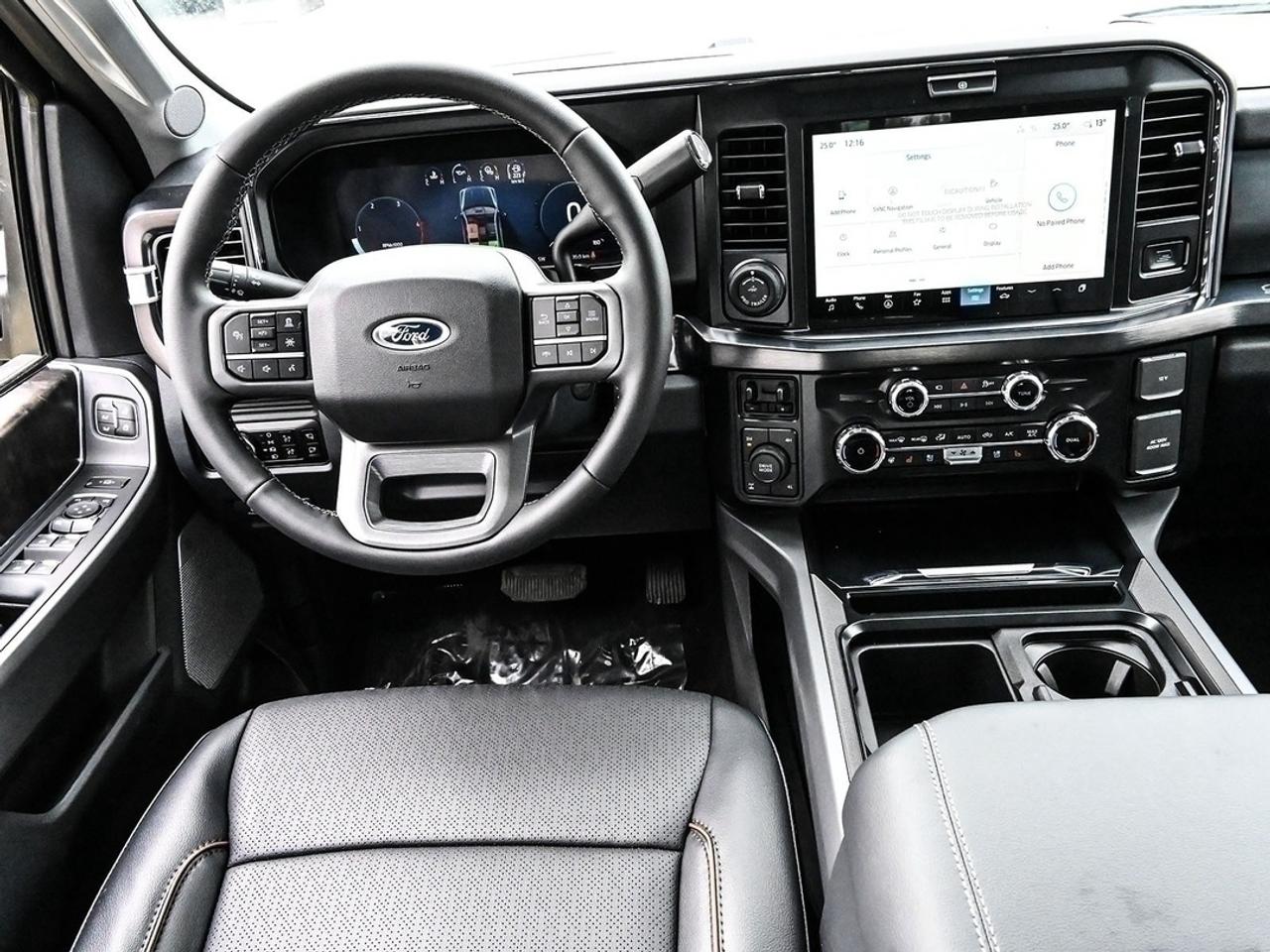 2026 Ford F-250 Super Duty SRW Lariat Photo