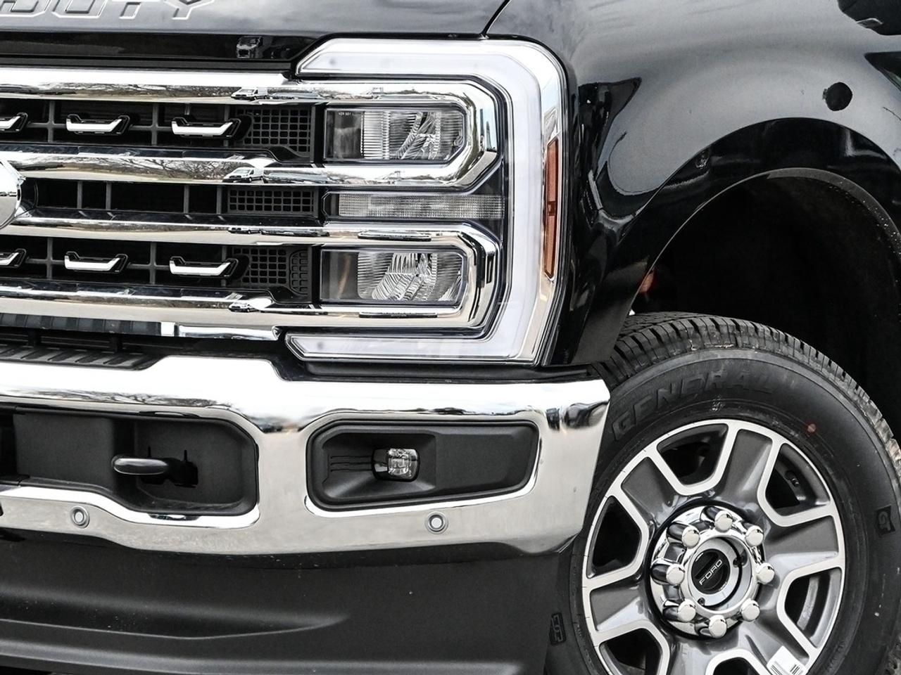 2026 Ford F-250 Super Duty SRW Lariat Photo