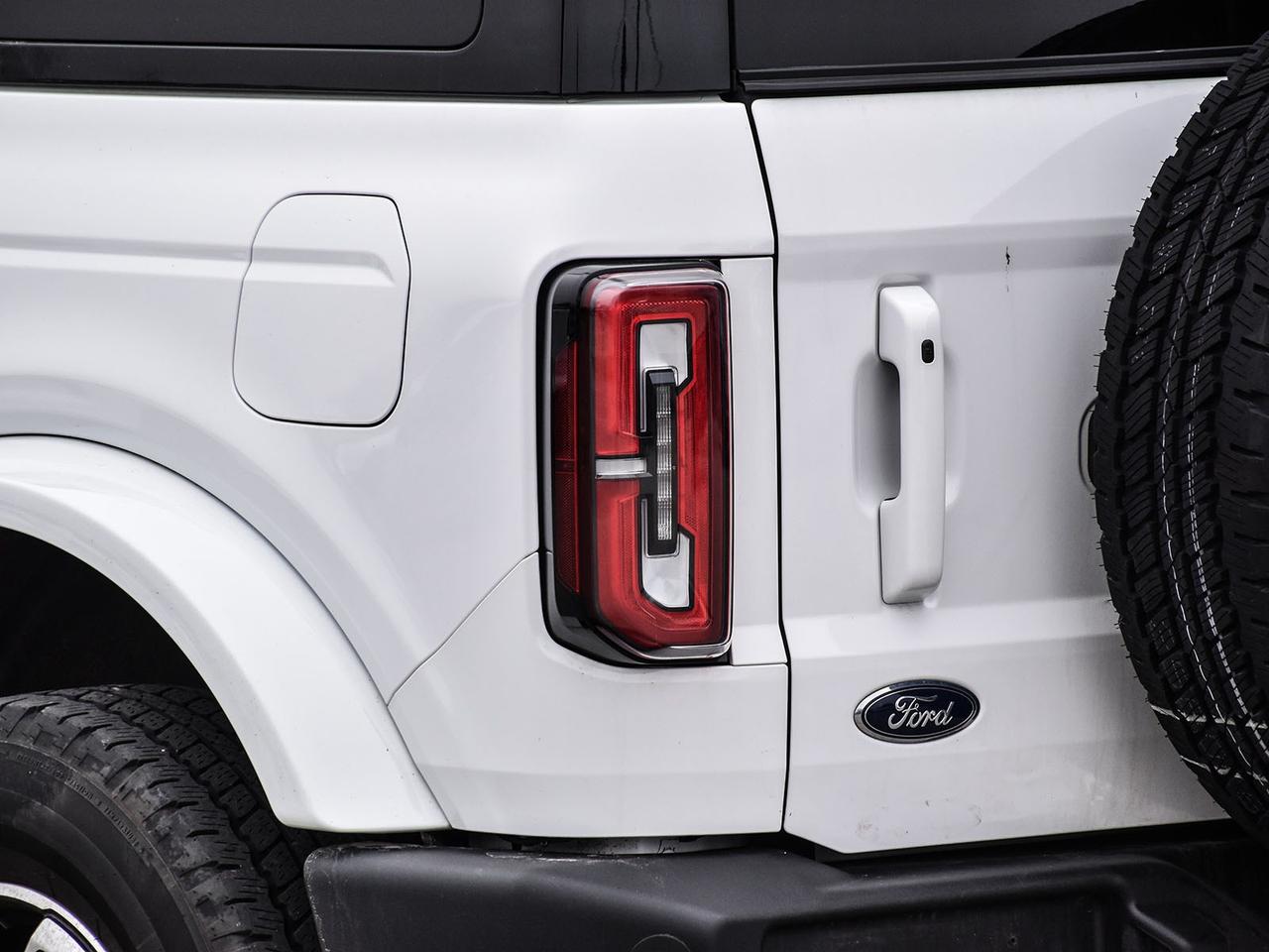 2024 Ford Bronco Outer Banks Photo