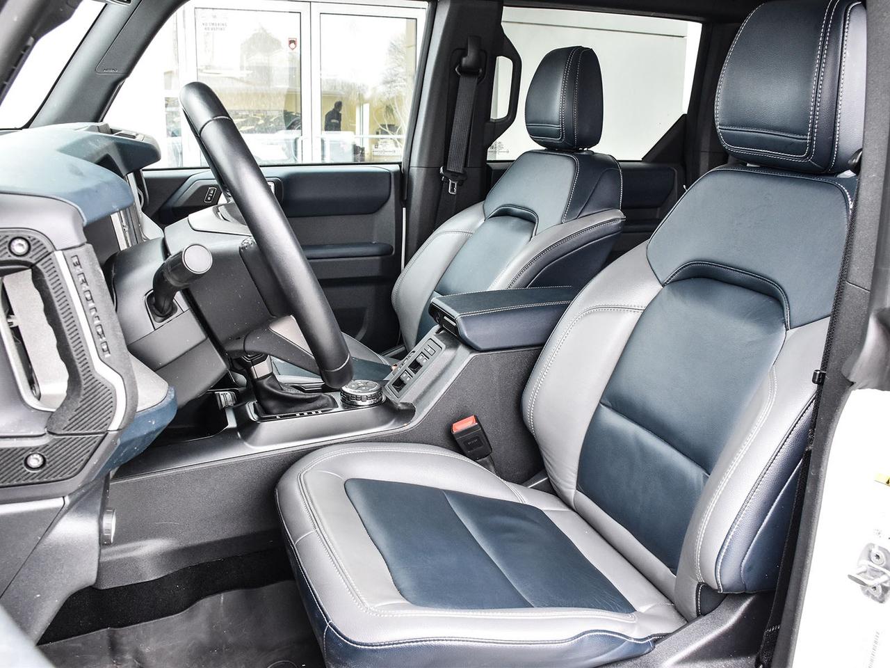 2024 Ford Bronco Outer Banks Photo