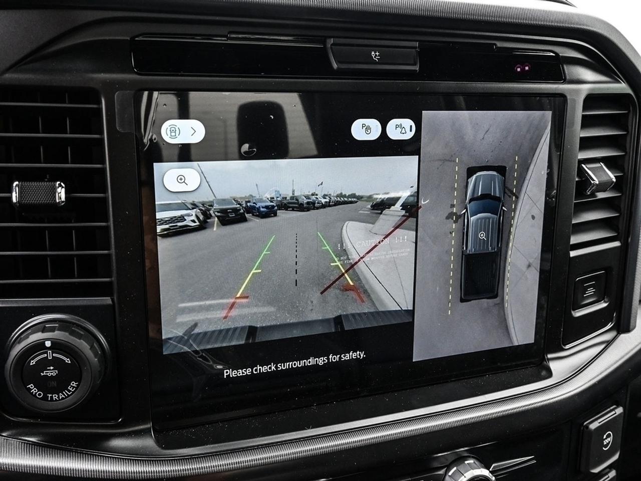 2026 Ford F-150 Platinum Photo