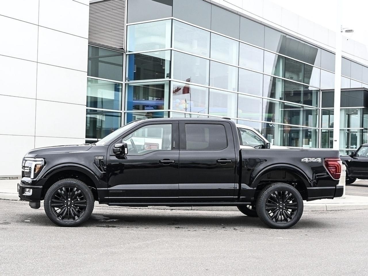 2026 Ford F-150 Platinum Photo
