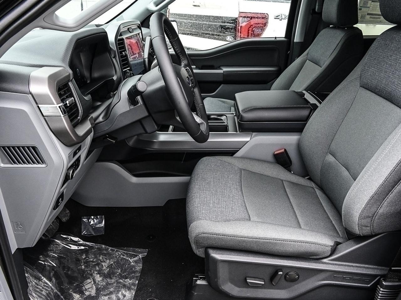 2026 Ford F-150 XLT Photo