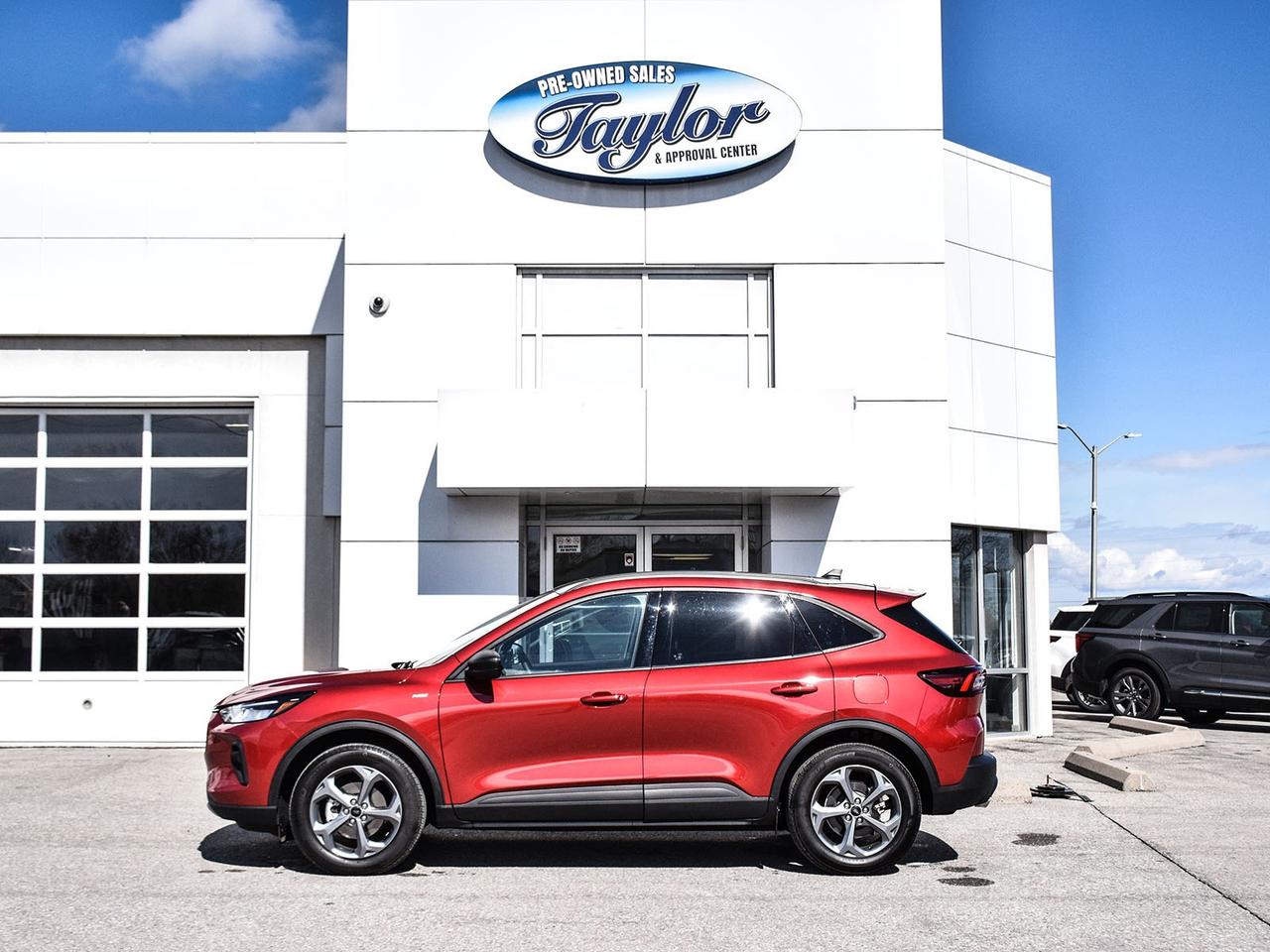 2026 Ford Escape ST-Line Photo