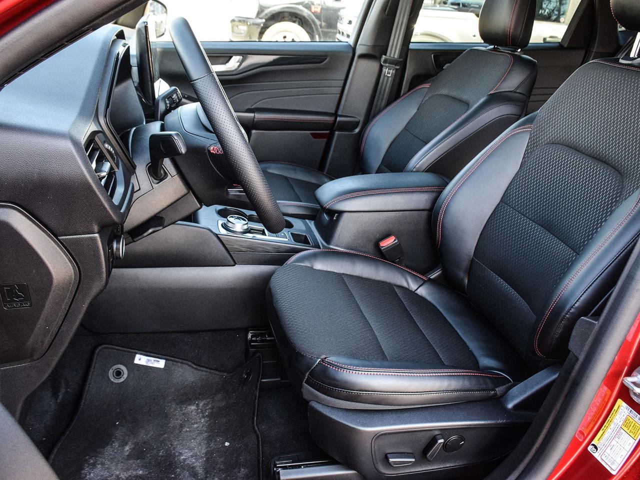 2026 Ford Escape ST-Line Photo
