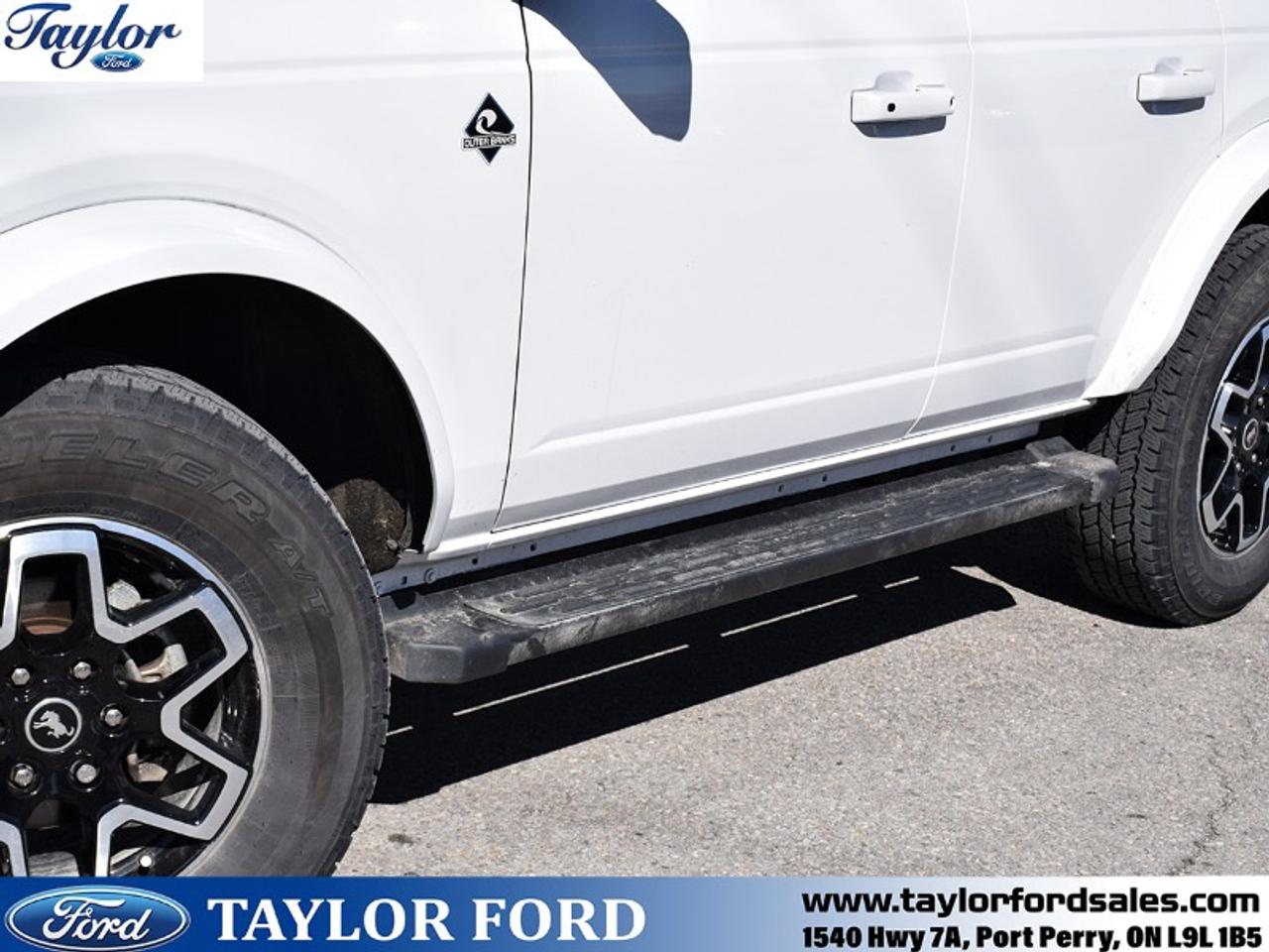 2024 Ford Bronco Outer Banks Photo2