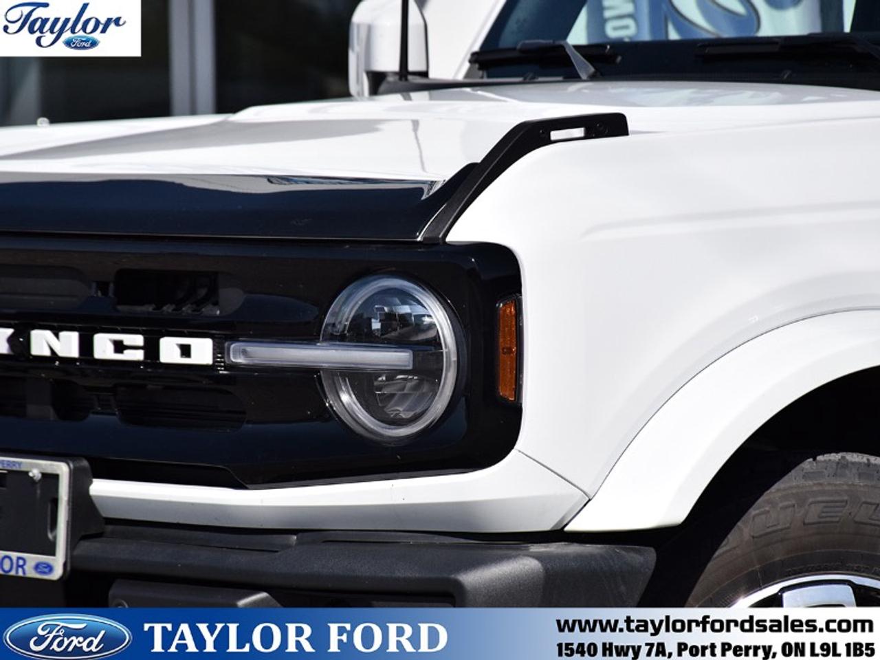 2024 Ford Bronco Outer Banks Photo1