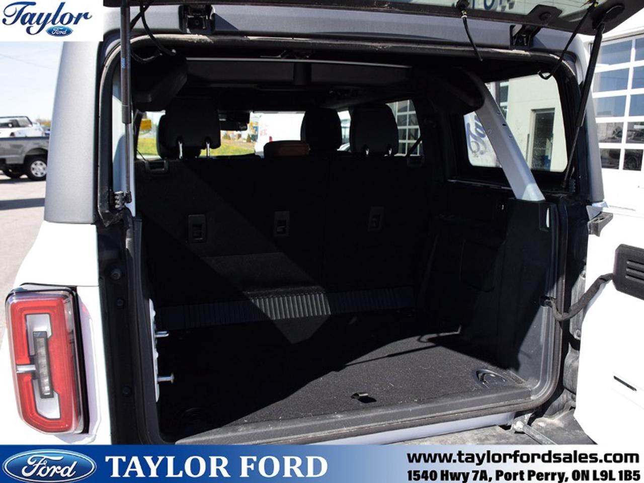 2024 Ford Bronco Outer Banks Photo