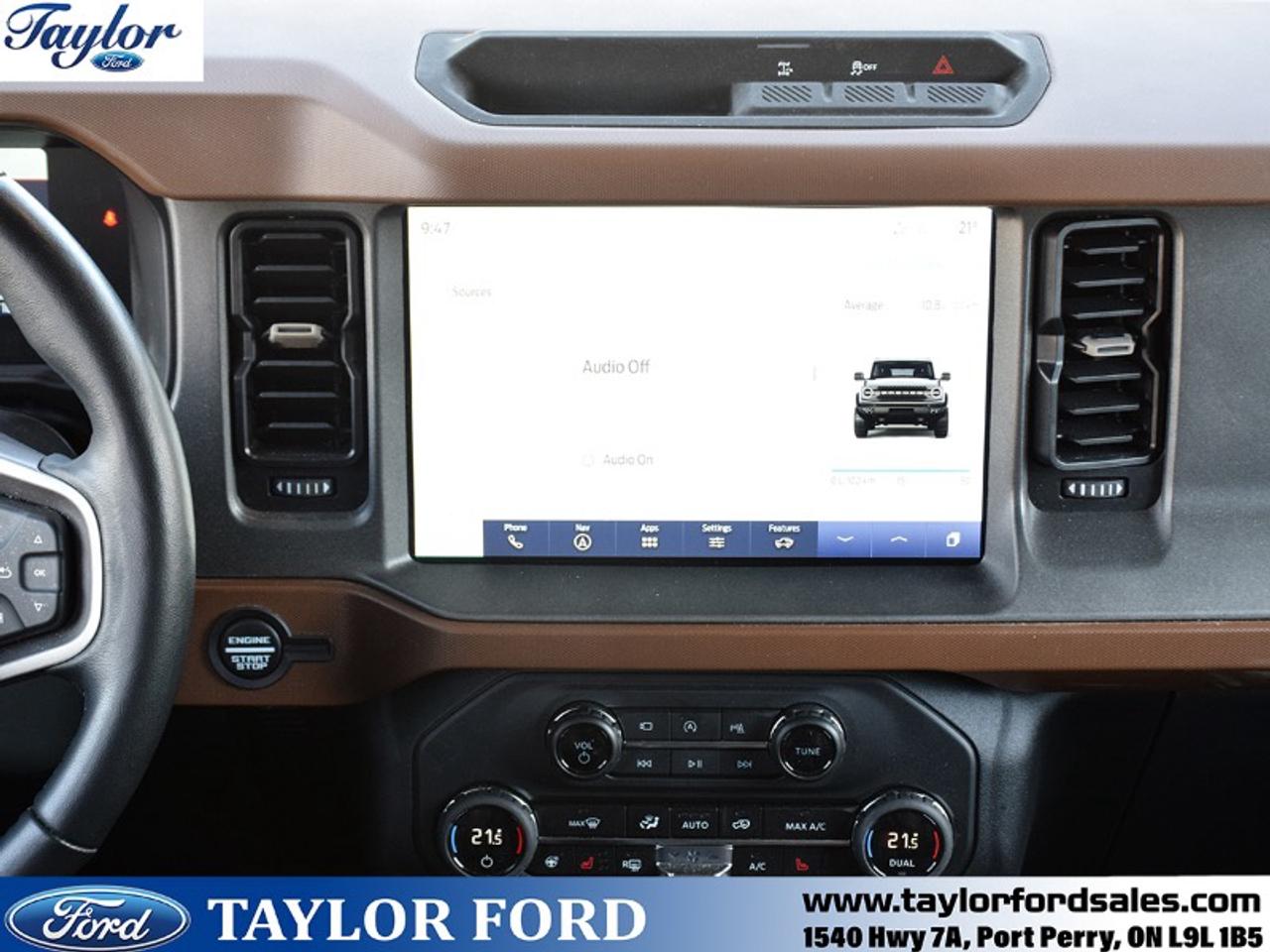 2024 Ford Bronco Outer Banks Photo