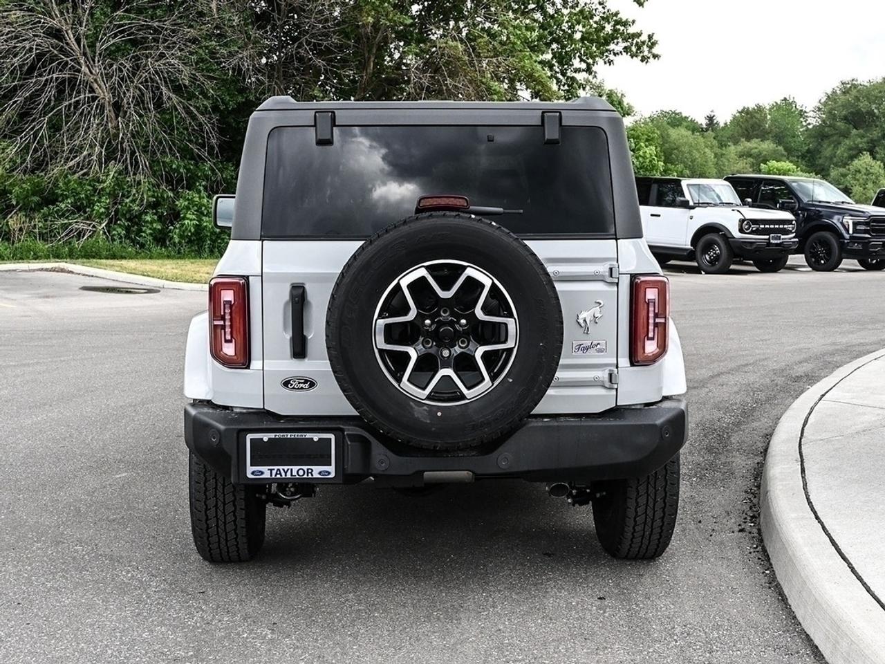 2026 Ford Bronco Outer Banks Photo