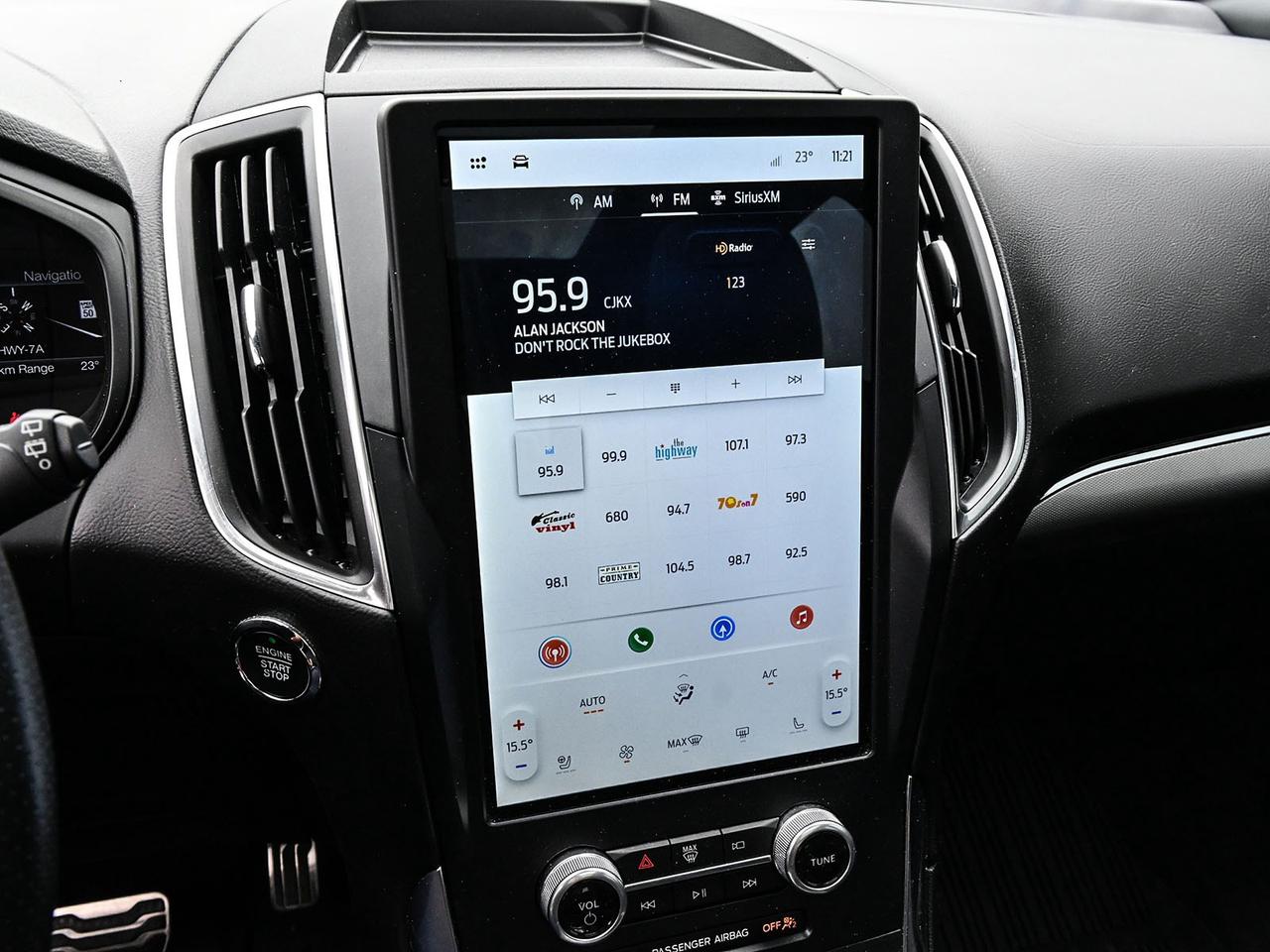 2022 Ford Edge ST Photo