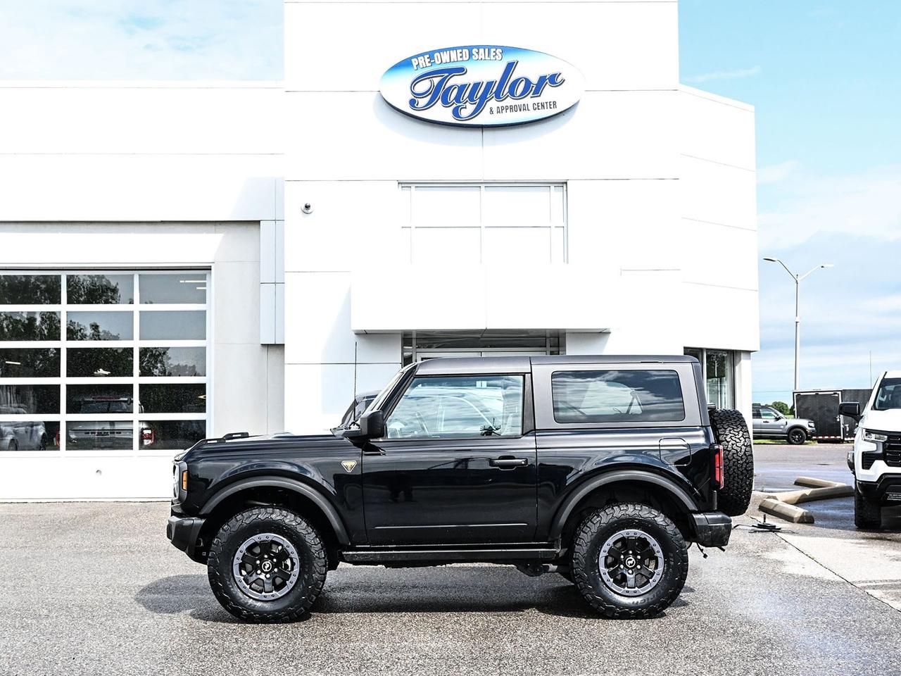 2022 Ford Bronco Badlands Photo