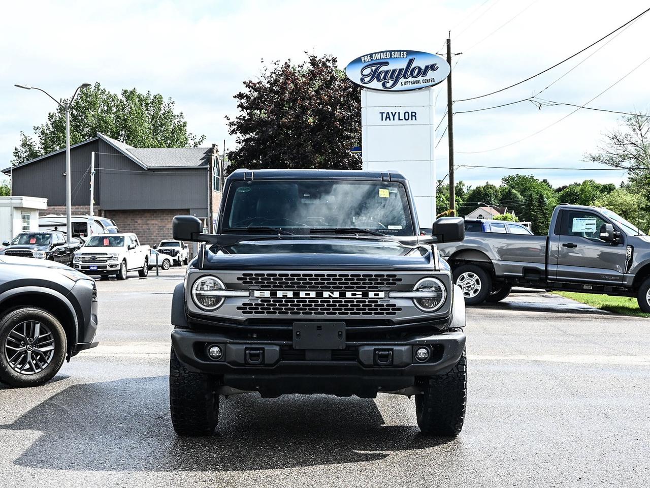 2022 Ford Bronco Badlands Photo