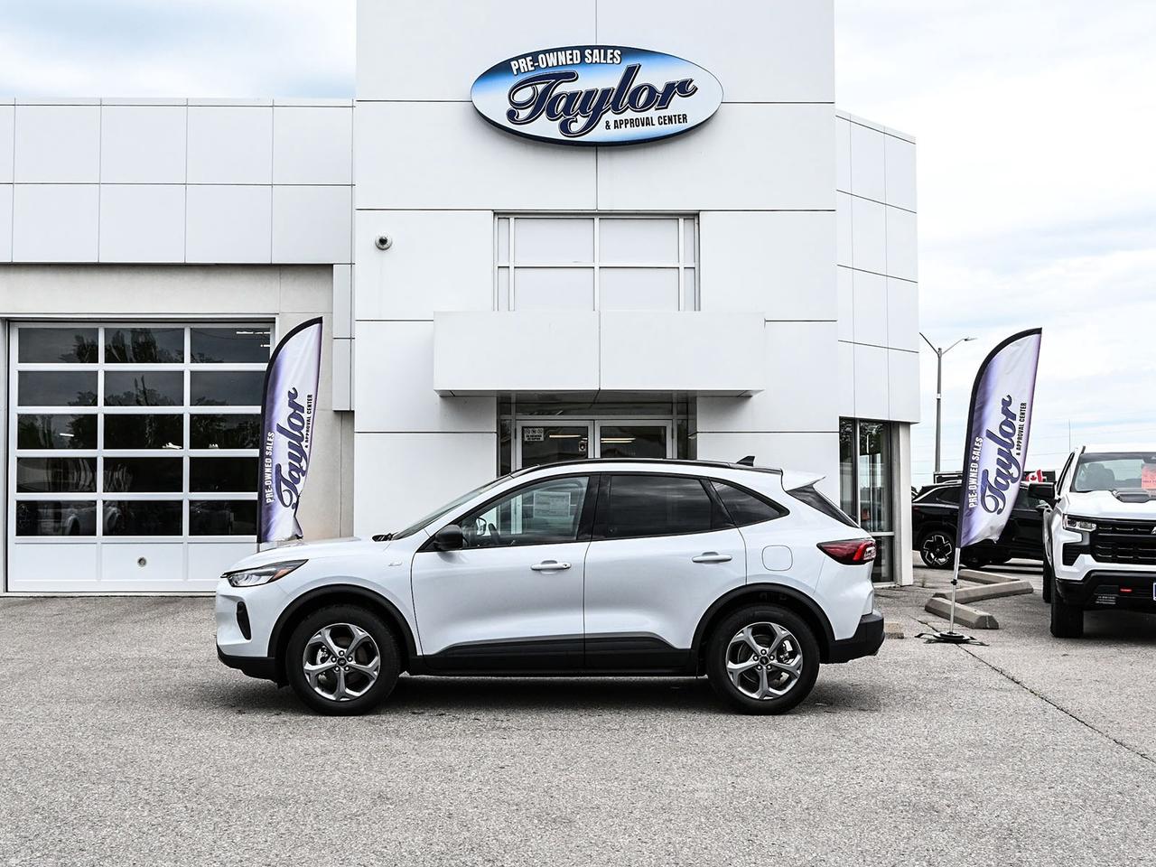 2026 Ford Escape ST-Line Photo