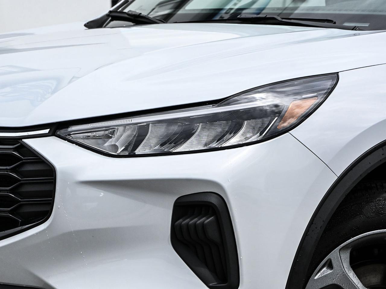 2026 Ford Escape ST-Line Photo1