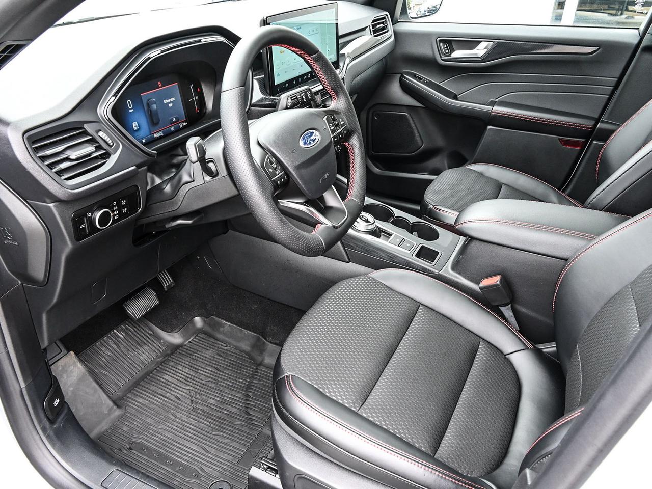 2026 Ford Escape ST-Line Photo