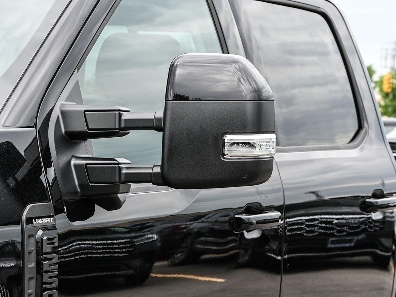 2026 Ford F-250 Super Duty SRW Lariat Photo