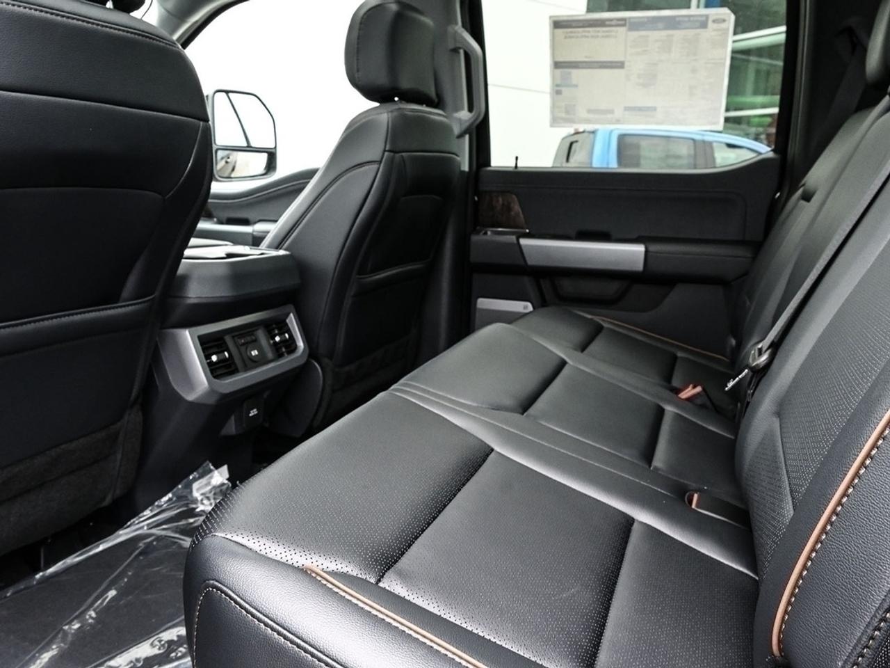 2026 Ford F-250 Super Duty SRW Lariat Photo