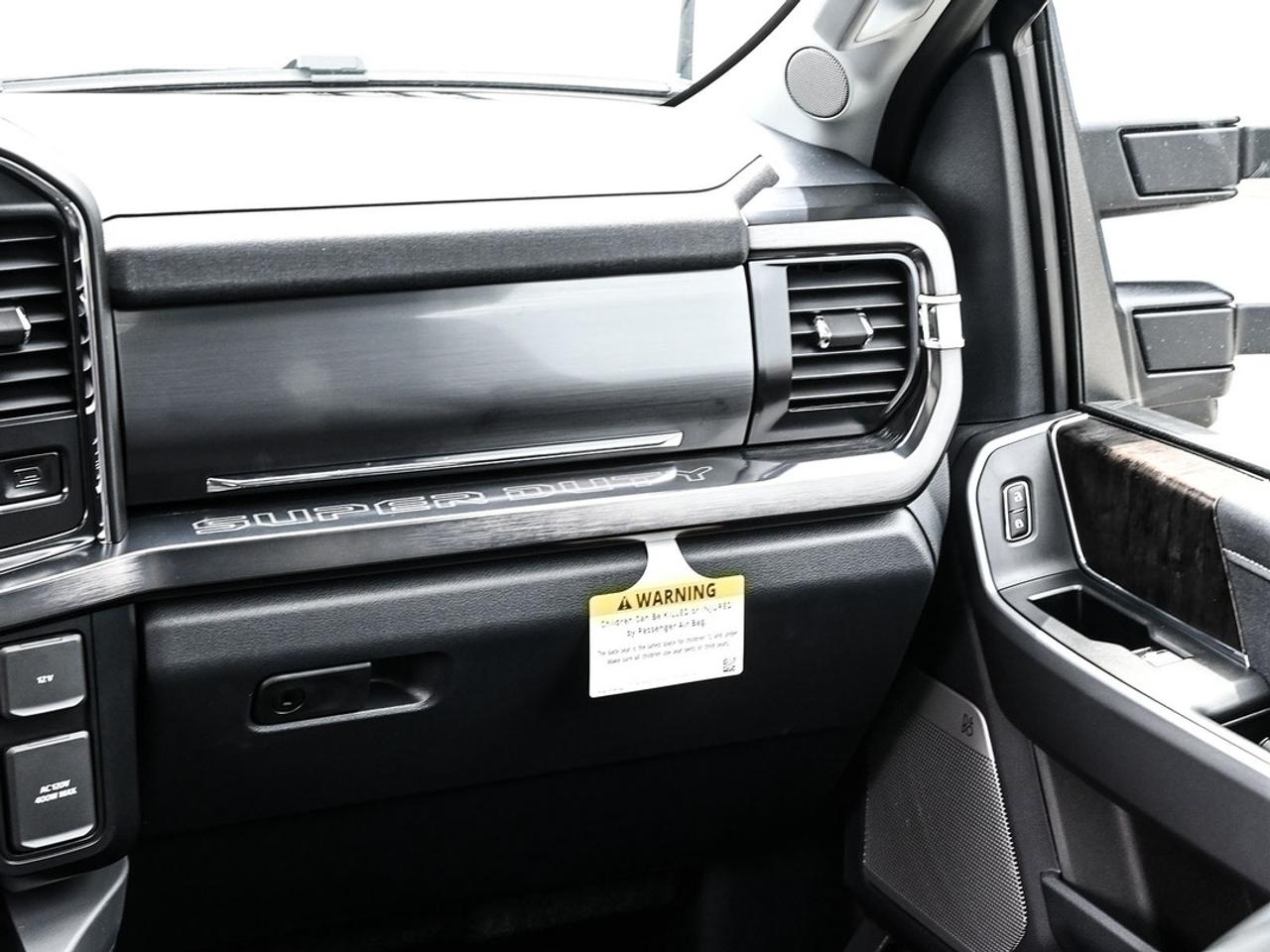 2026 Ford F-250 Super Duty SRW Lariat Photo