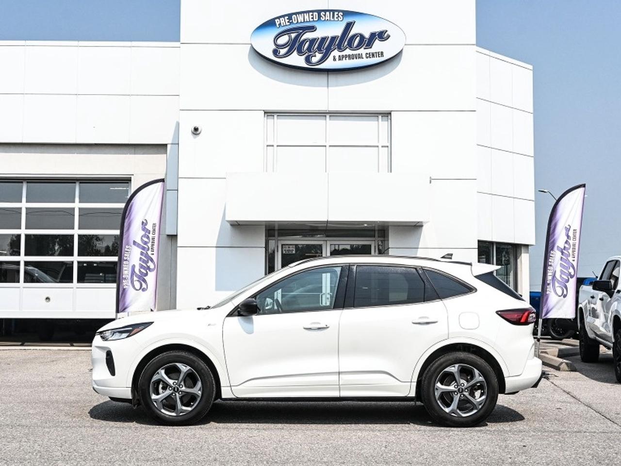 2024 Ford Escape ST-Line Photo