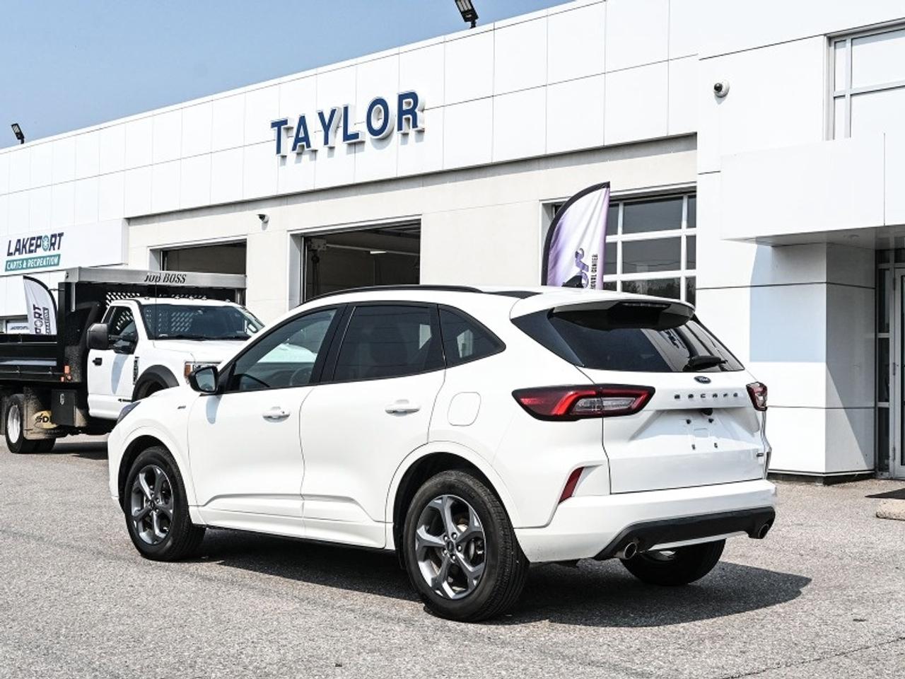 2024 Ford Escape ST-Line Photo