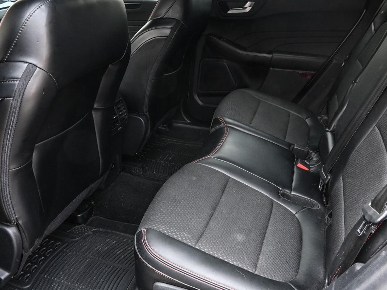 2024 Ford Escape ST-Line Photo