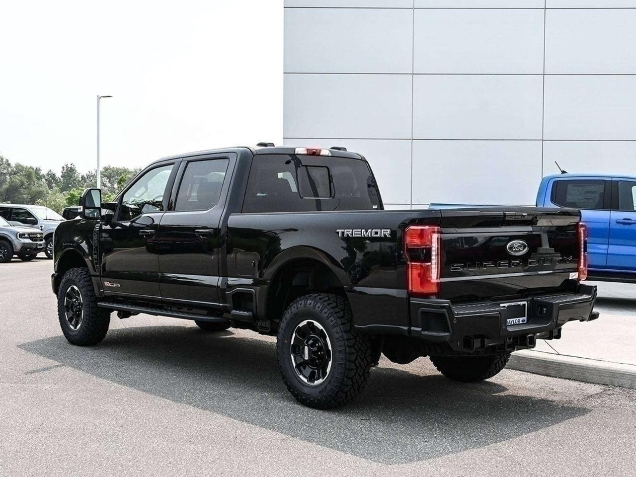 2026 Ford F-250 Super Duty SRW Lariat Photo