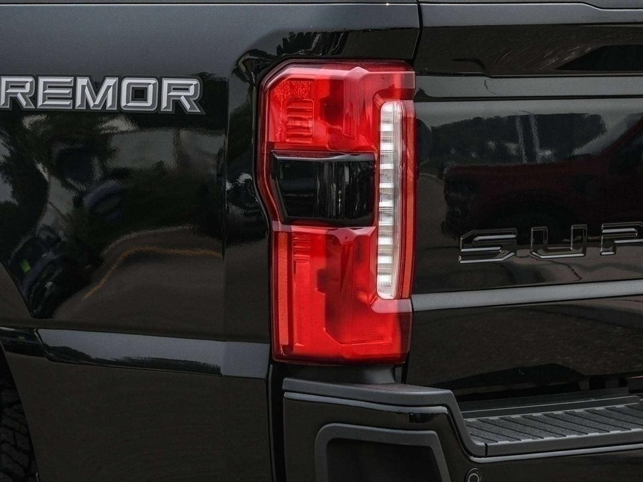 2026 Ford F-250 Super Duty SRW Lariat Photo