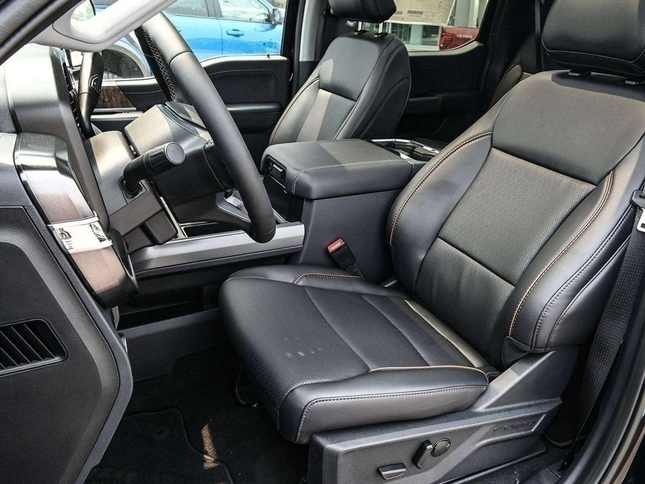 2026 Ford F-250 Super Duty SRW Lariat Photo