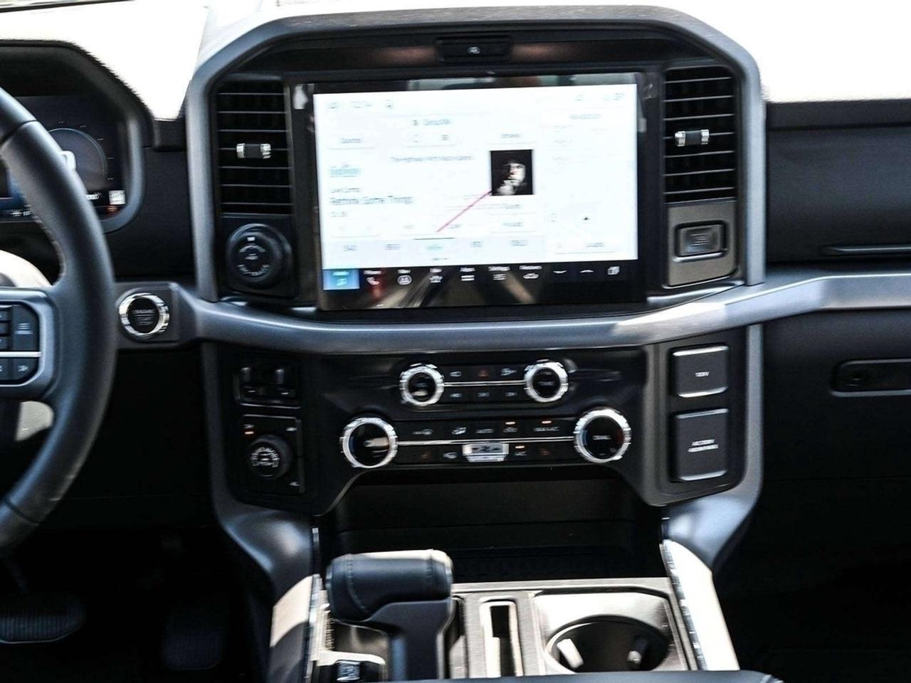 2026 Ford F-150 XLT Photo