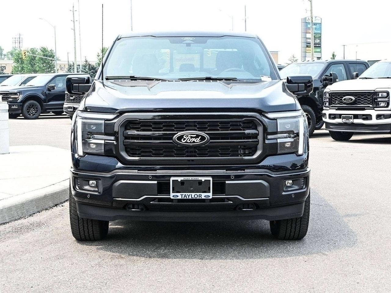 2026 Ford F-150 Lariat Photo4
