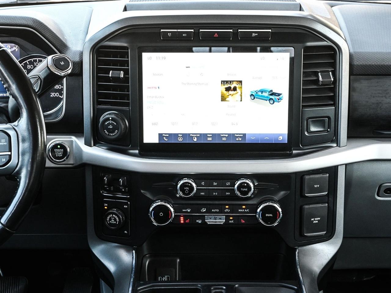 2022 Ford F-150 XLT Photo