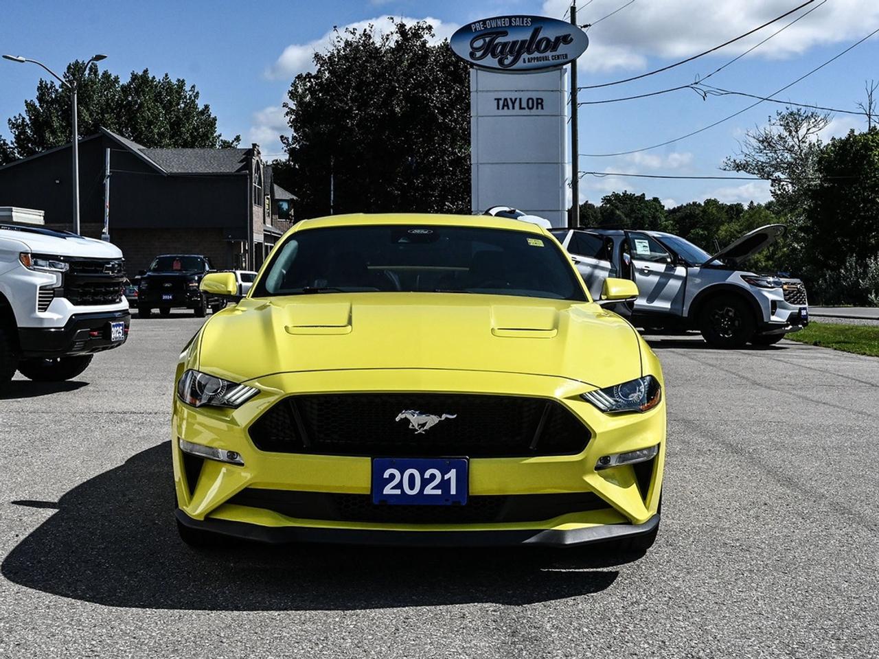 2021 Ford Mustang GT Premium Photo