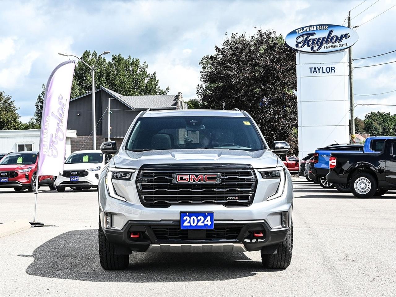 2024 GMC Acadia AT4 Photo3
