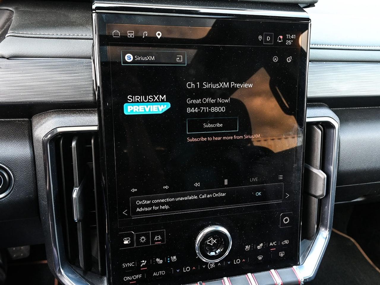 2024 GMC Acadia AT4 Photo