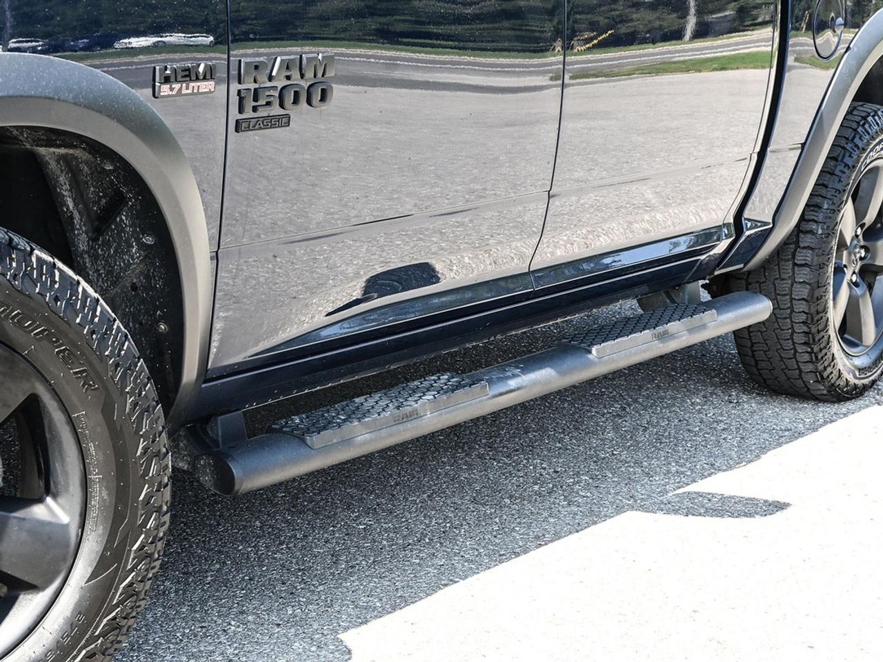 2019 RAM 1500 Classic WARLOCK Photo