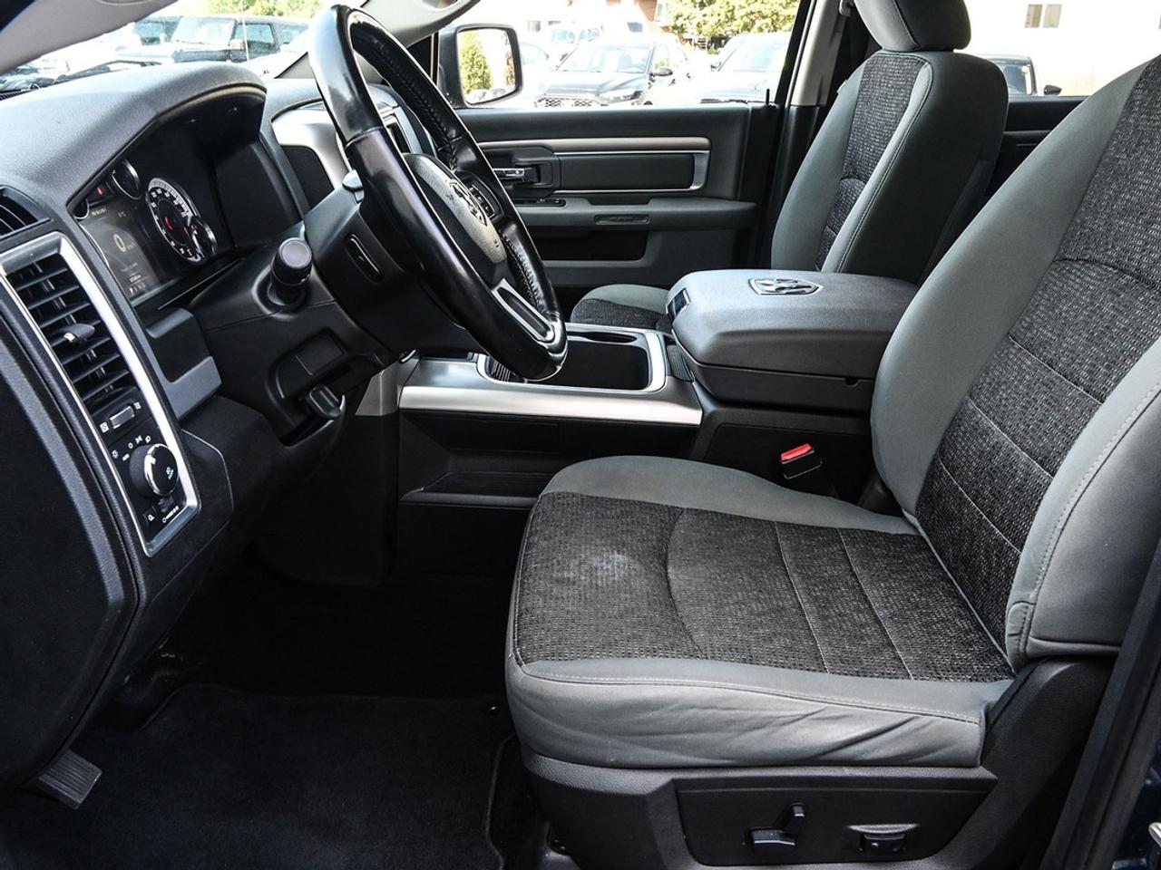2019 RAM 1500 Classic WARLOCK Photo